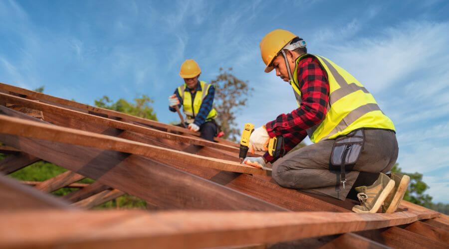 Professional Flat Roofing Installation services in Spade, TX